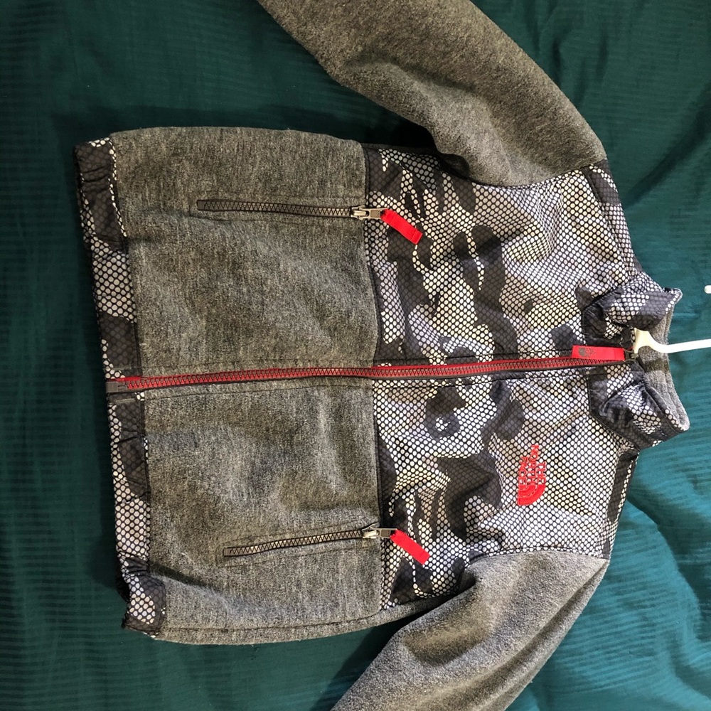 Boys northface Denali jacket